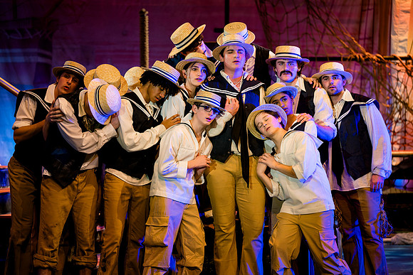 hmspinafore_springmusical25_sat2_us_ah_0082