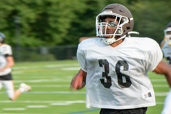 football_2021-09-14_practice_dburns_2710