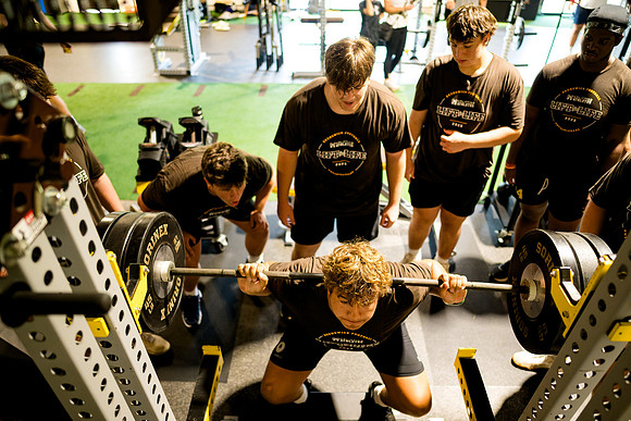 football_liftforlife25_ah_0123