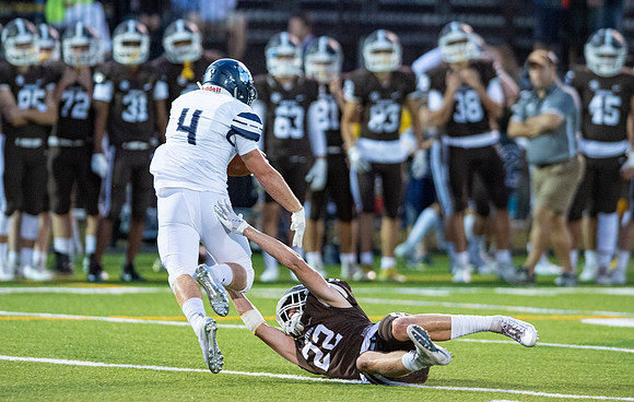 football_2019-09-27_dburns_2754