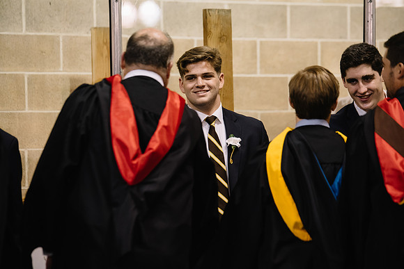 graduation16_hp_9697