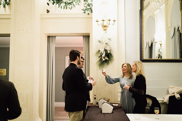 alumni_holidayparty19_jk_2606