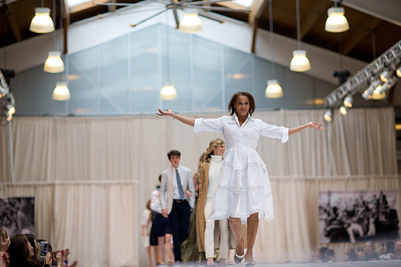 fashionshow19_runway_mk_0405