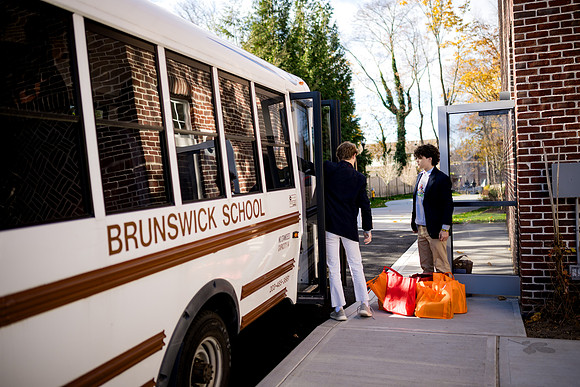 thanksgiving_fooddrive24_us_ah_0021