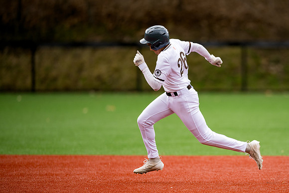 baseball_jv_2025-04-15_ah_0047