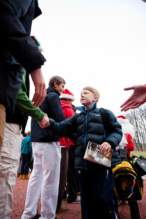 holiday_handshake_kras_0095