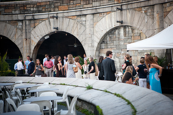 alum_nyc_summersocial14_mkras_0089