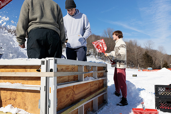 randolphvt2122_trip07_sledding_bdf_1853