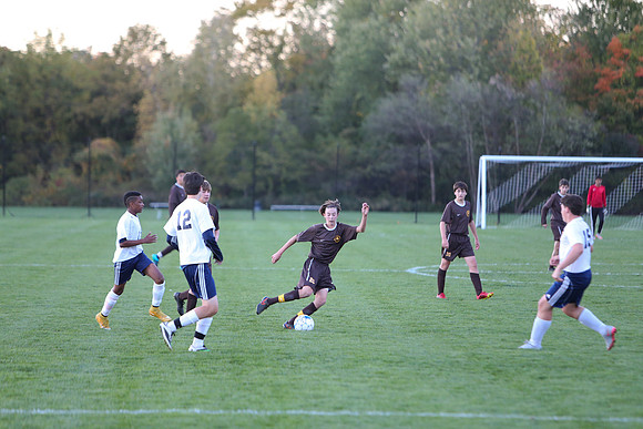 hc15_soccer_jv_mkras_0153