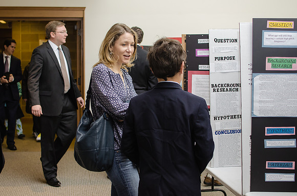 sciencefair_ms_hl_1726