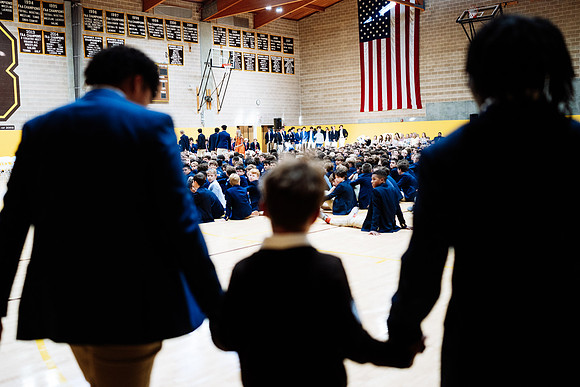 firstday24_assembly_jk_4954