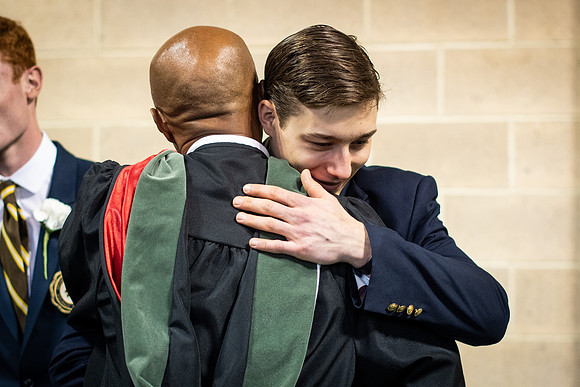 graduation19_wkl2_7994