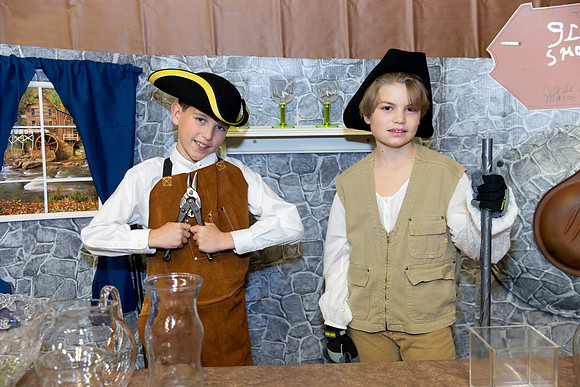 colonialday18_parents_mkras_0027