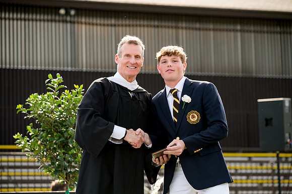 graduation22_diplomas_ah_0315