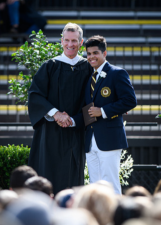 graduation22_diplomas_wkl_0566