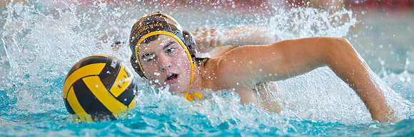 homecoming14_waterpolo_db_0079