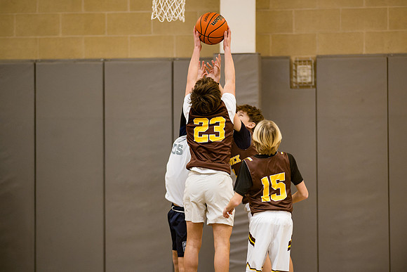 basketball_ms7b_2025-01-07_ah_0082