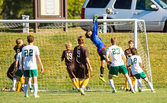 soccer_2016-09-24_dburns_2703
