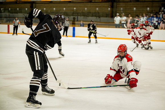 hockey_2025-02-21_ah_0104