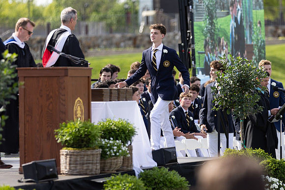 graduation22_diplomas_gh_0640