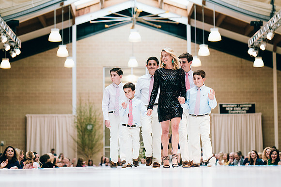 fashionshow19_runway_jk_1951