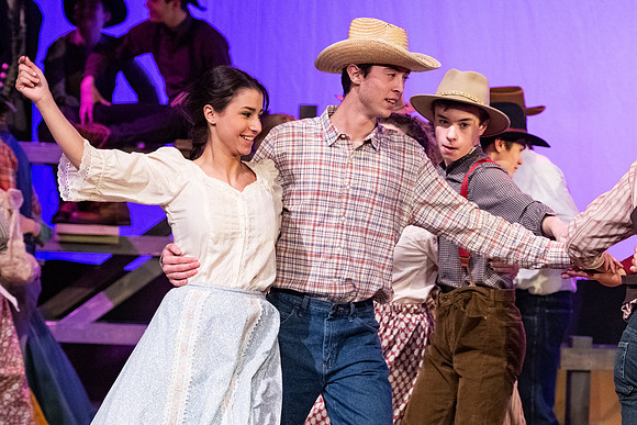 oklahoma_wintermusical_us_dburns_0847