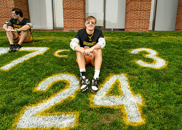 lacrosse_2025-05-13_seniorday_wkl2_4066
