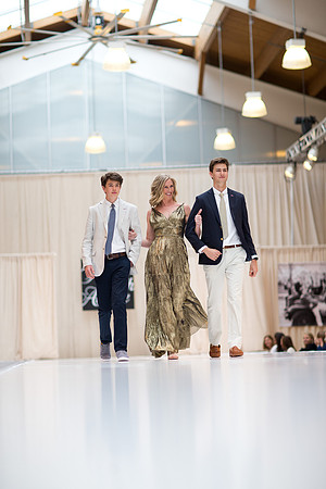 fashionshow19_runway_mk_0152