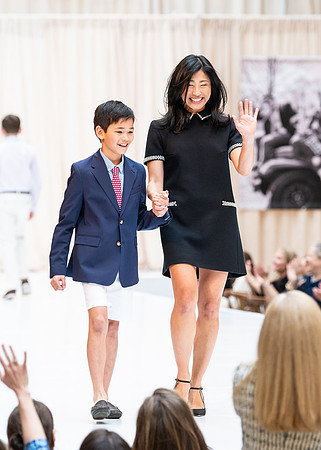 fashionshow19_runway_wkl_1210