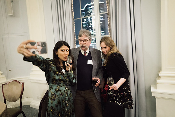 alumni_holidayparty19_jk_2798