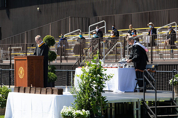 graduation20_ceremony_gh_0315