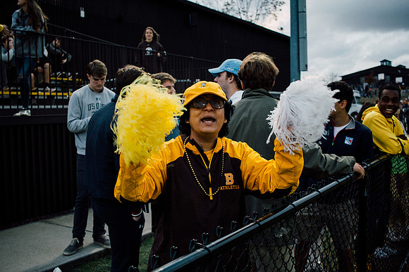 hc17_football_co_0077