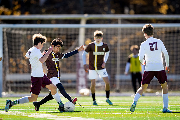 soccer_jv_2024-11-02_ah_0151