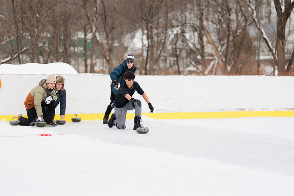 randolphvt2122_trip07_curling_bdf_0326