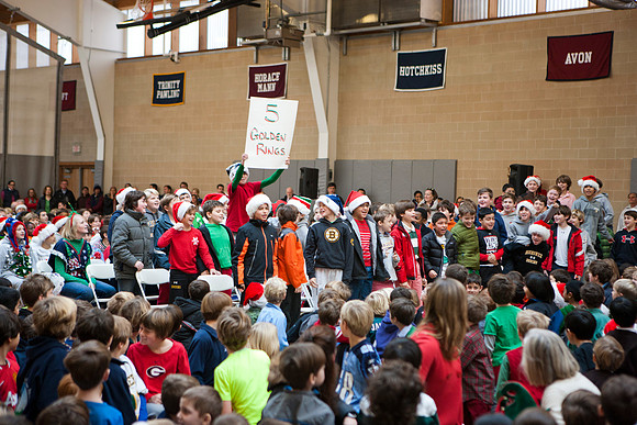 holidayassembly_all_mkras_9690