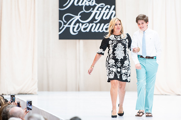 fashionshow19_runway_wkl_1023