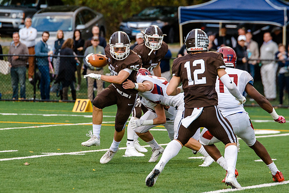 hc17_football_hp_2323_1