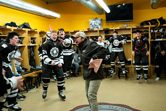 hockey_2022-03-02_nepsihaquarter_jk_5506