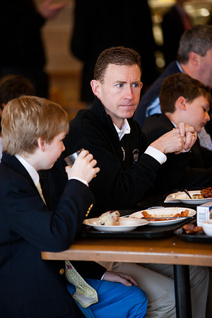 fatherson_bfastscience_ms_mkras_0106