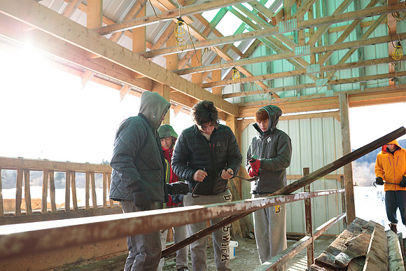 randolphvt1819_trip05_goatfarm_bdf_9492