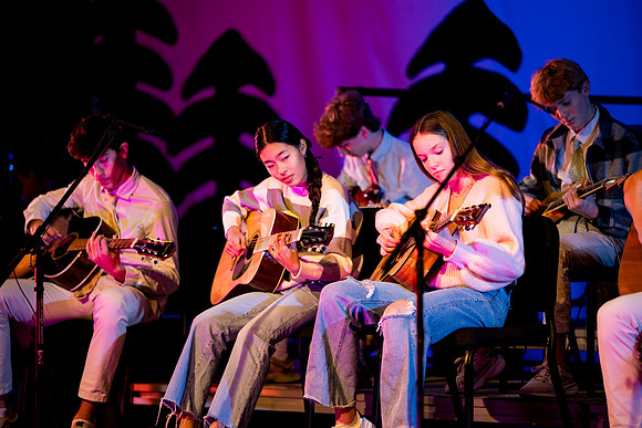 holidayconcert24_us_ah_0107