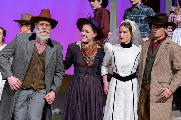 oklahoma_wintermusical_us_dburns_1483