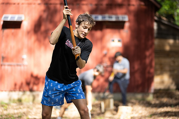 randolphvt2122_trip01_woodsplitting_bdf_4799