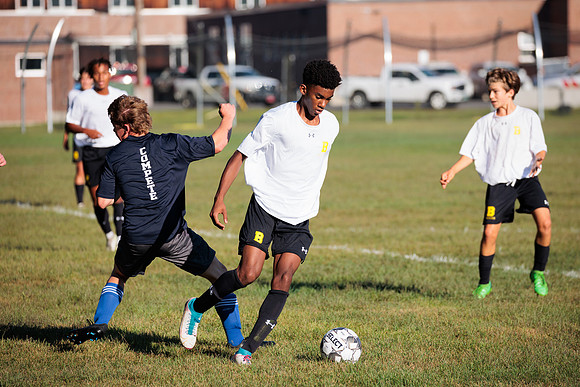 randolphvt2223_tripsoccerpre_game_bdf2_0109