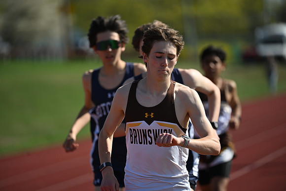 trackfield_2025-04-23_cp_3560