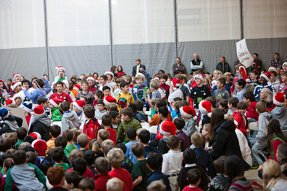 holidayassembly_all_mkras_9711