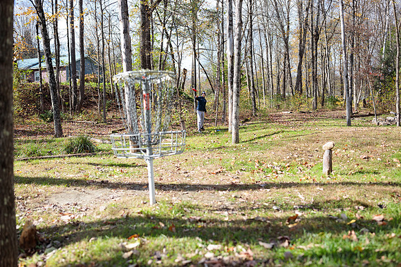 randolphvt1819_trip03_discgolf_bdf_1055