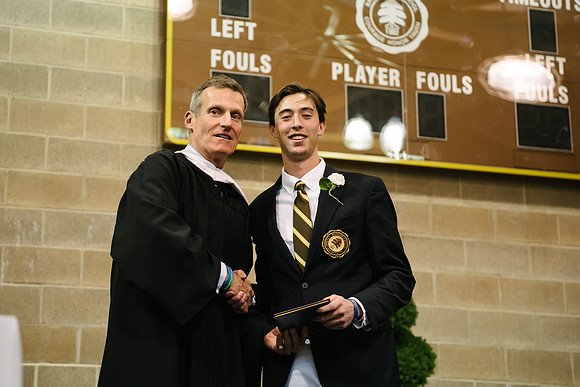 graduation19_ah_0557