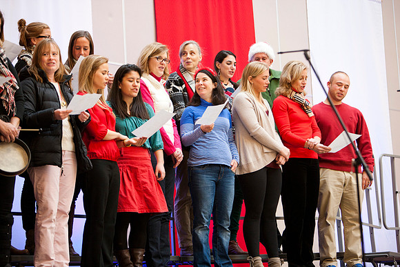 holidayassembly_all_mkras_9558