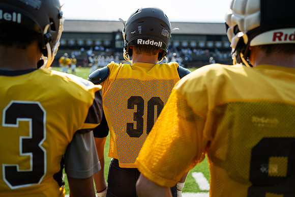 football_scrimmge_2024-09-04_jk_9275